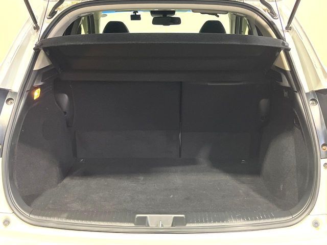 HONDA VEZEL HYBRID 2015