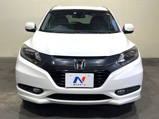 HONDA VEZEL HYBRID 2015