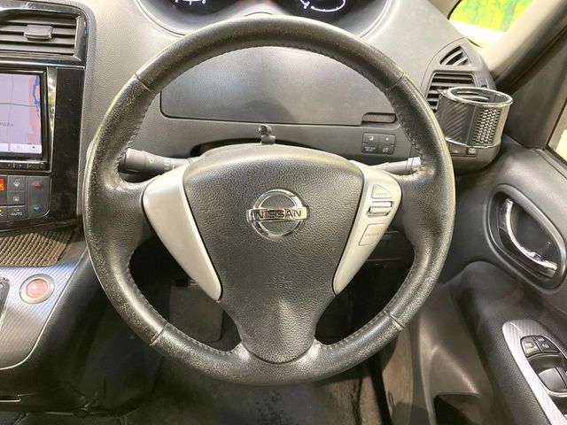 NISSAN SERENA  S-HYBRID 2014