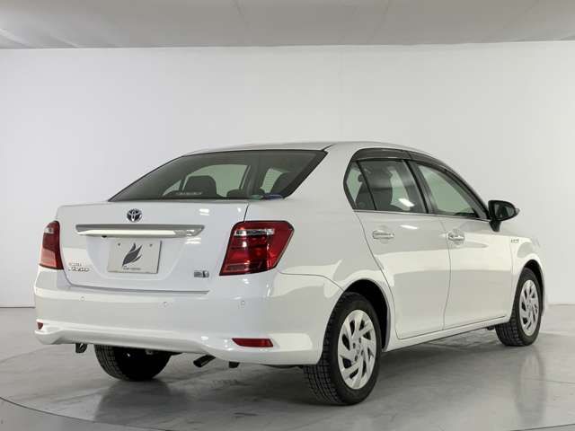 TOYOTA COROLLA AXIO HYBRID 2018