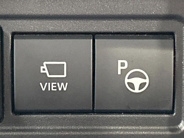 TOYOTA COROLLA CROSS HYBRID 2024