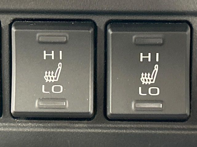 TOYOTA COROLLA CROSS HYBRID 2024