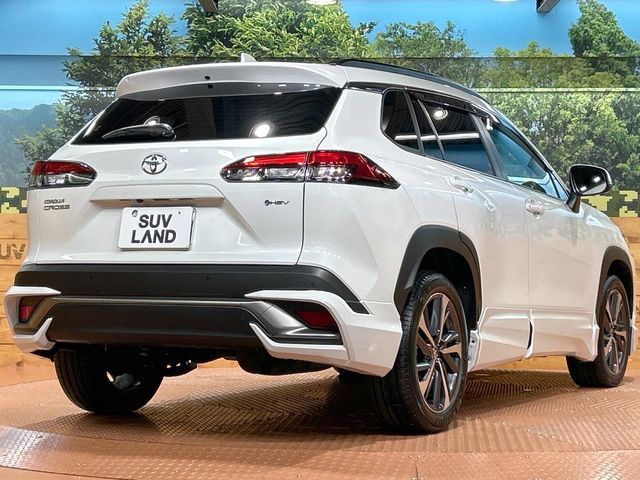 TOYOTA COROLLA CROSS HYBRID 2024