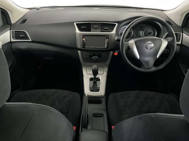 NISSAN Sylphy 2012