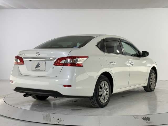 NISSAN Sylphy 2012
