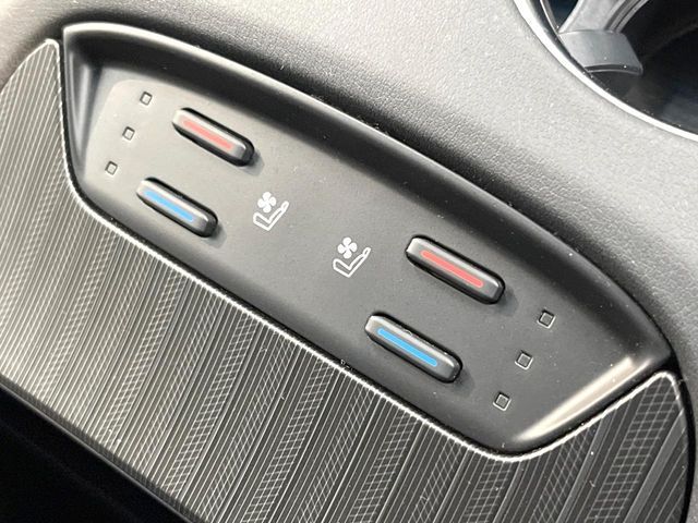 TOYOTA HARRIER 2WD 2023