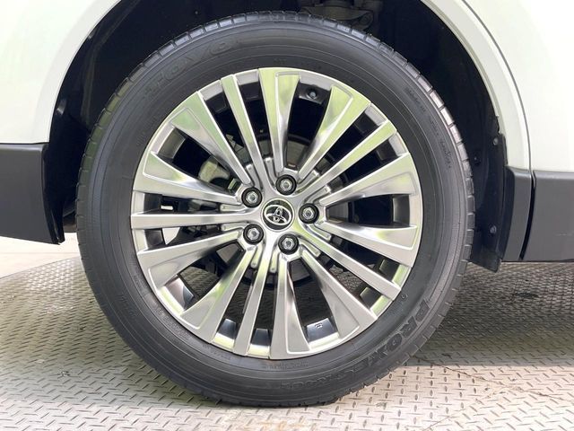 TOYOTA HARRIER 2WD 2023