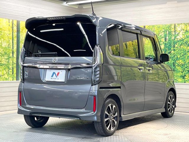 HONDA N BOX CUSTOM 2019