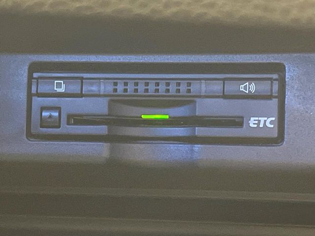 TOYOTA HARRIER 2WD 2015