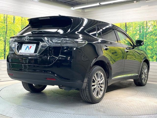 TOYOTA HARRIER 2WD 2015