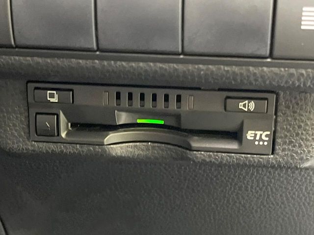 TOYOTA COROLLA TOURING HYBRID 2019