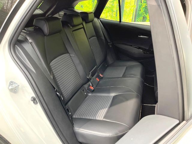 TOYOTA COROLLA TOURING HYBRID 2019