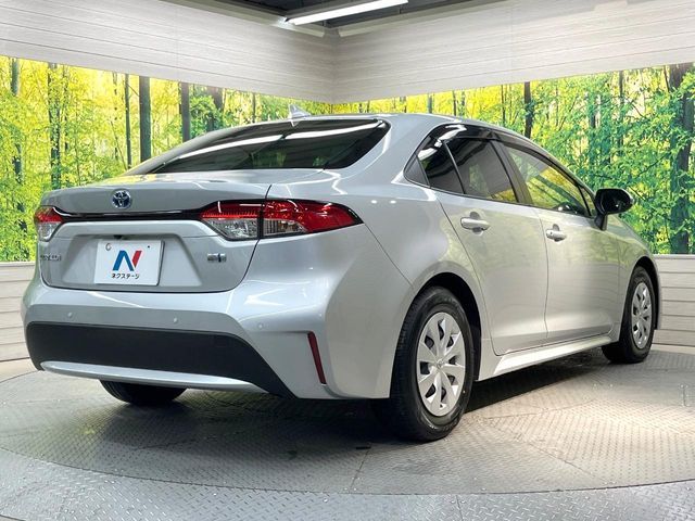 TOYOTA COROLLA sedan HYBRID 2023