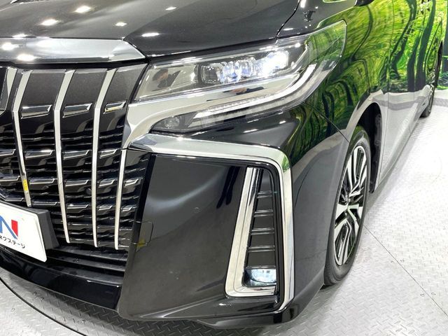 TOYOTA ALPHARD 2022