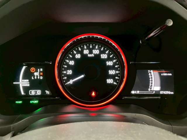 HONDA VEZEL HYBRID 4WD 2018