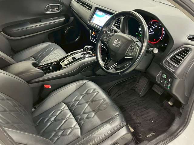 HONDA VEZEL HYBRID 4WD 2018