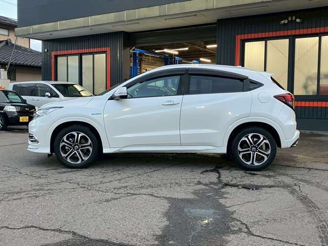 HONDA VEZEL HYBRID 4WD 2018