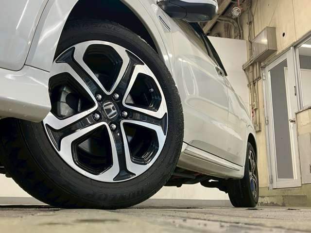 HONDA VEZEL HYBRID 4WD 2018