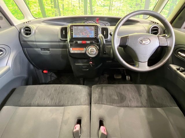 DAIHATSU TANTO CUSTOM 2011