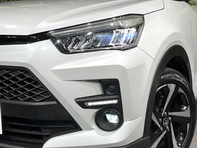 TOYOTA RAIZE HYBRID 2022