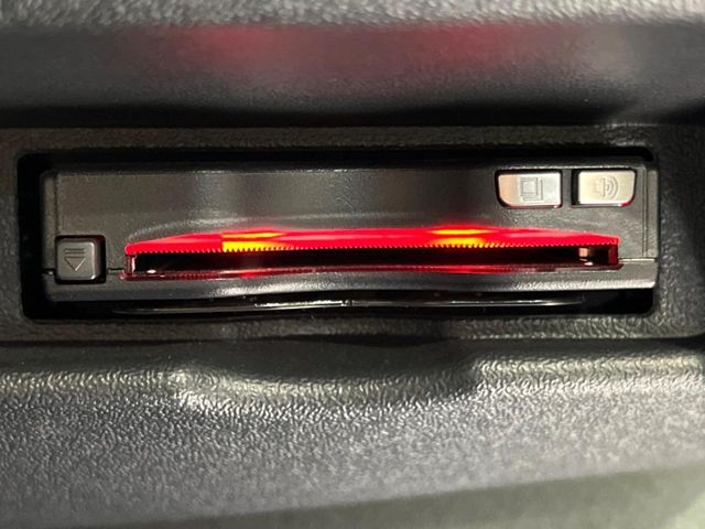 TOYOTA HIACE van 4WD 2023