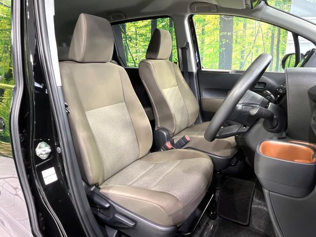 TOYOTA SIENTA HYBRID 2024