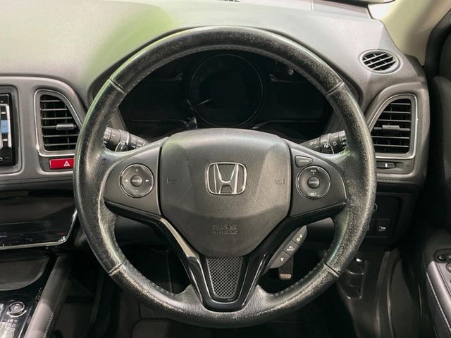 HONDA VEZEL HYBRID 2014