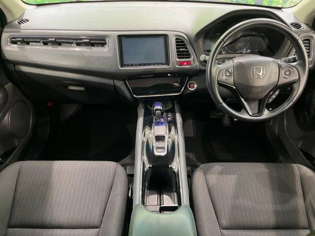 HONDA VEZEL HYBRID 2016