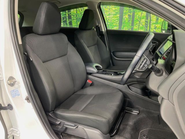 HONDA VEZEL HYBRID 2016