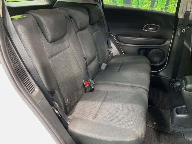 HONDA VEZEL HYBRID 2016