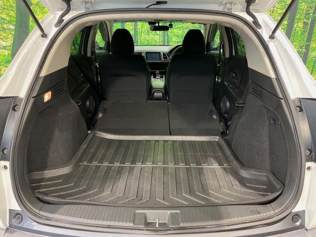 HONDA VEZEL HYBRID 2016