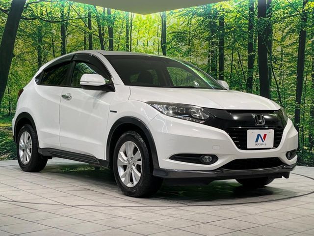 HONDA VEZEL HYBRID 2016
