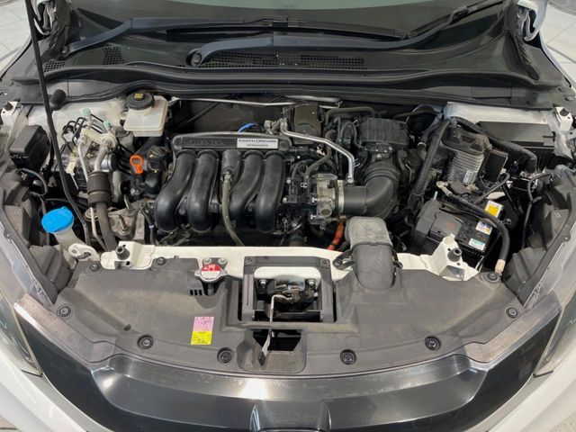 HONDA VEZEL HYBRID 2016