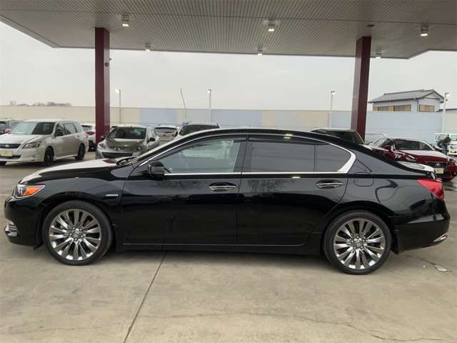 HONDA LEGEND HYBRID 2016