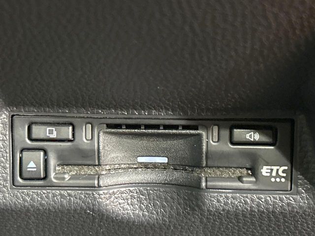 TOYOTA YARIS CROSS 2025