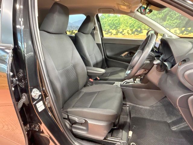 TOYOTA YARIS CROSS 2025