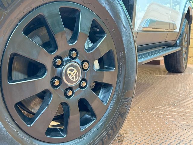 TOYOTA LANDCRUISER 250 2024