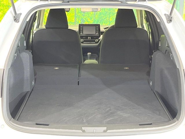 TOYOTA COROLLA TOURING HYBRID 2022