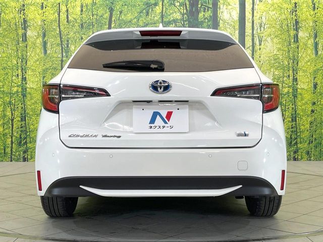 TOYOTA COROLLA TOURING HYBRID 2022