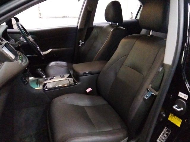 TOYOTA CROWN sedan 2011