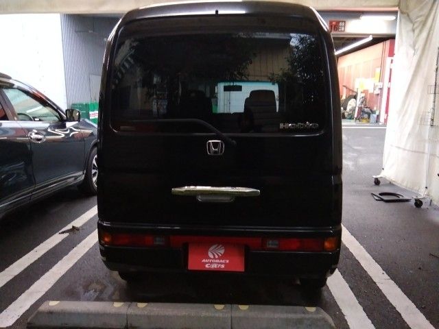 HONDA VAMOS HOBIO 2011