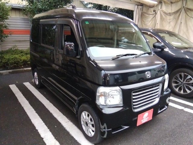 HONDA VAMOS HOBIO 2011