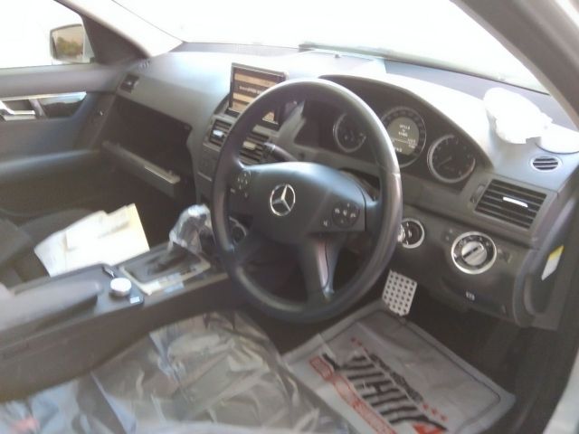 MERCEDES BENZ MERCEDES BENZ C class sedan 2011