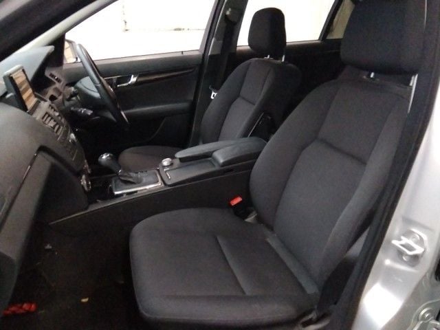 MERCEDES BENZ MERCEDES BENZ C class sedan 2011