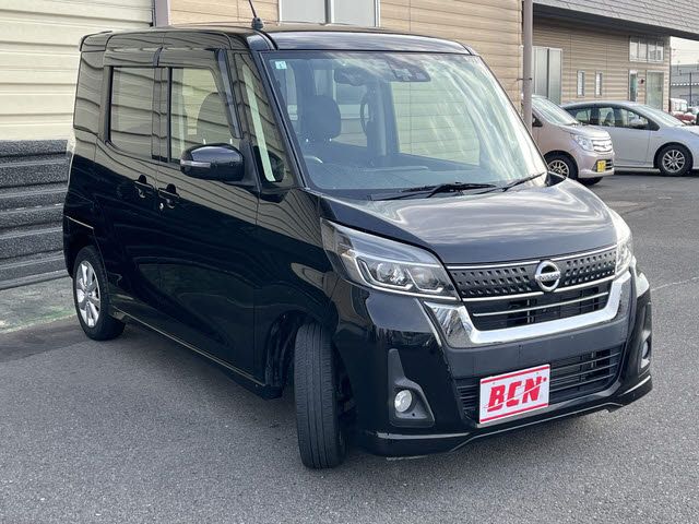 NISSAN DAYZ ROOX 4WD 2017