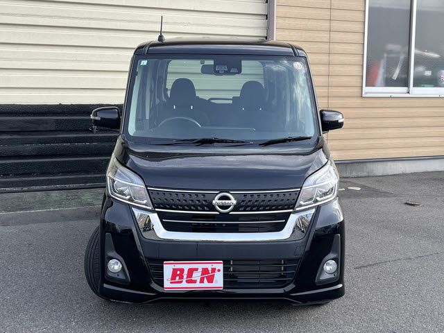 NISSAN DAYZ ROOX 4WD 2017