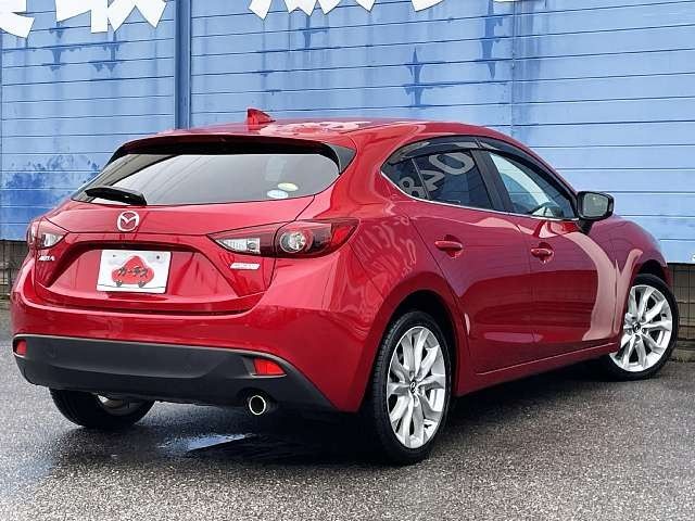 MAZDA AXELA SPORTS 2016