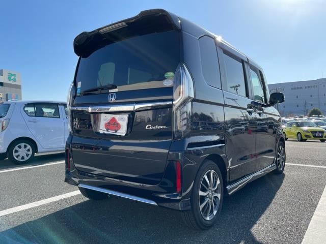 HONDA N BOX CUSTOM 2021