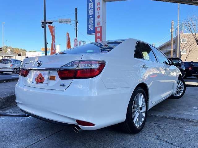 TOYOTA CAMRY HYBRID 2015