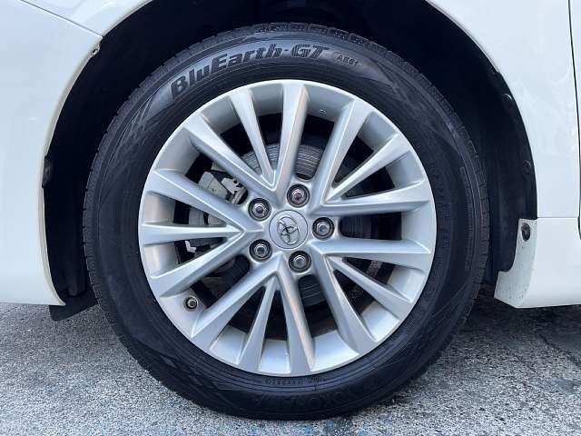 TOYOTA CAMRY HYBRID 2015